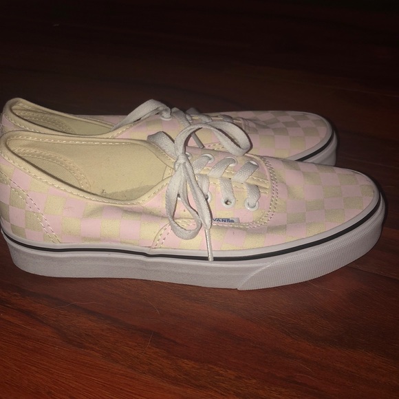Vans Size 7.5 women - Picture 3 of 4